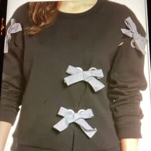 Black Short Sleeve Top with Bow Accents